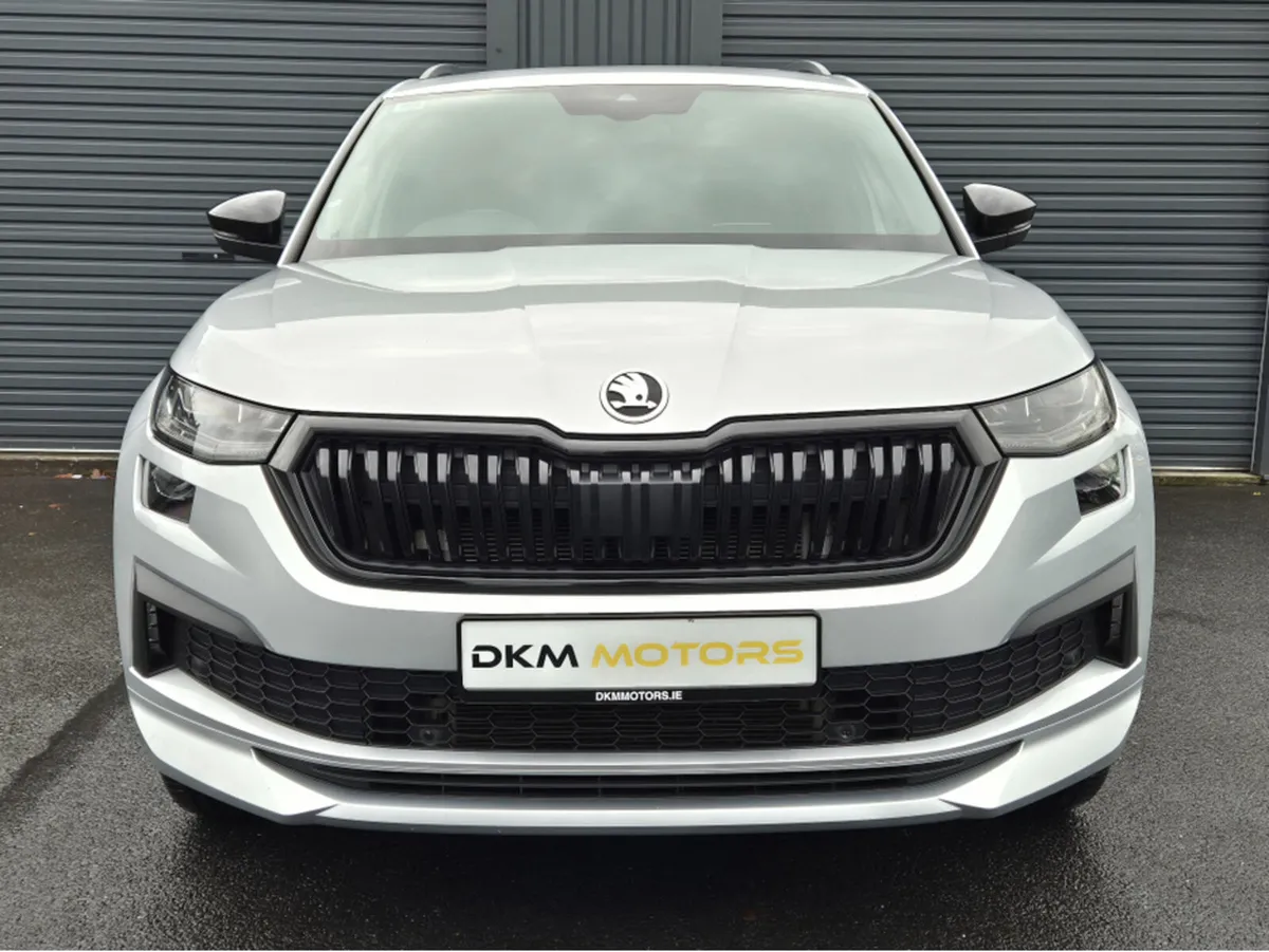Skoda Kodiaq SPORTLINE AUTO 7 SEAT - Image 2