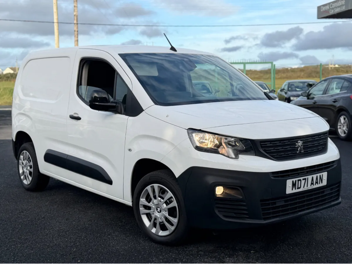 Peugeot Partner PROFESSIONAL PREMIUM BLUEHDI L1 - Image 1