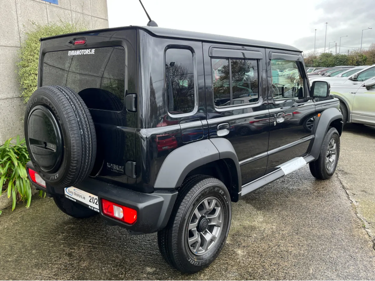 Suzuki Jimny NOMADE LWB 4 SEAT AUTOMATIC 1.5 PETRO - Image 4