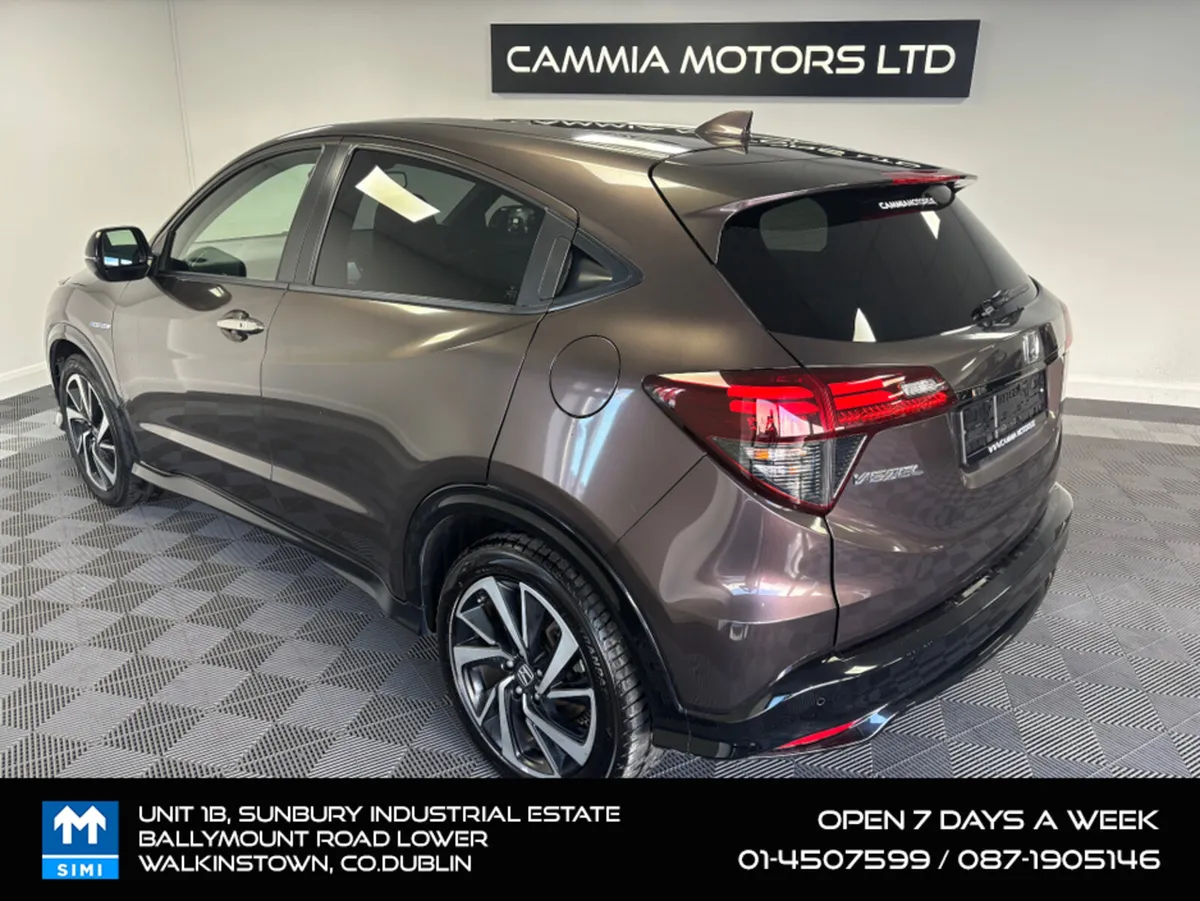 Honda Vezel *HONDA VEZEL* *LOW MILEAGE* *AUTOMATIC - Image 2