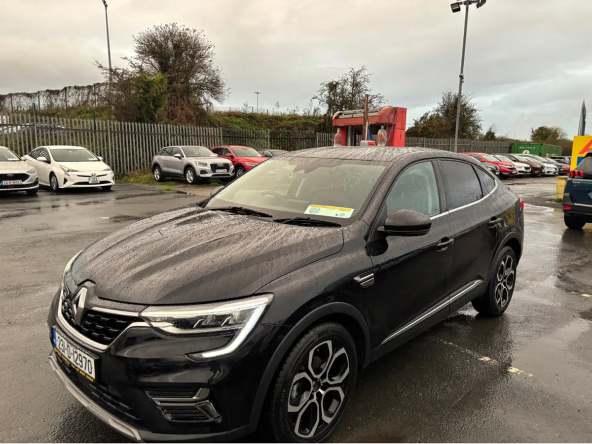 Renault Arkana TECHNO TCE 140 AUTO 5DR - Image 3