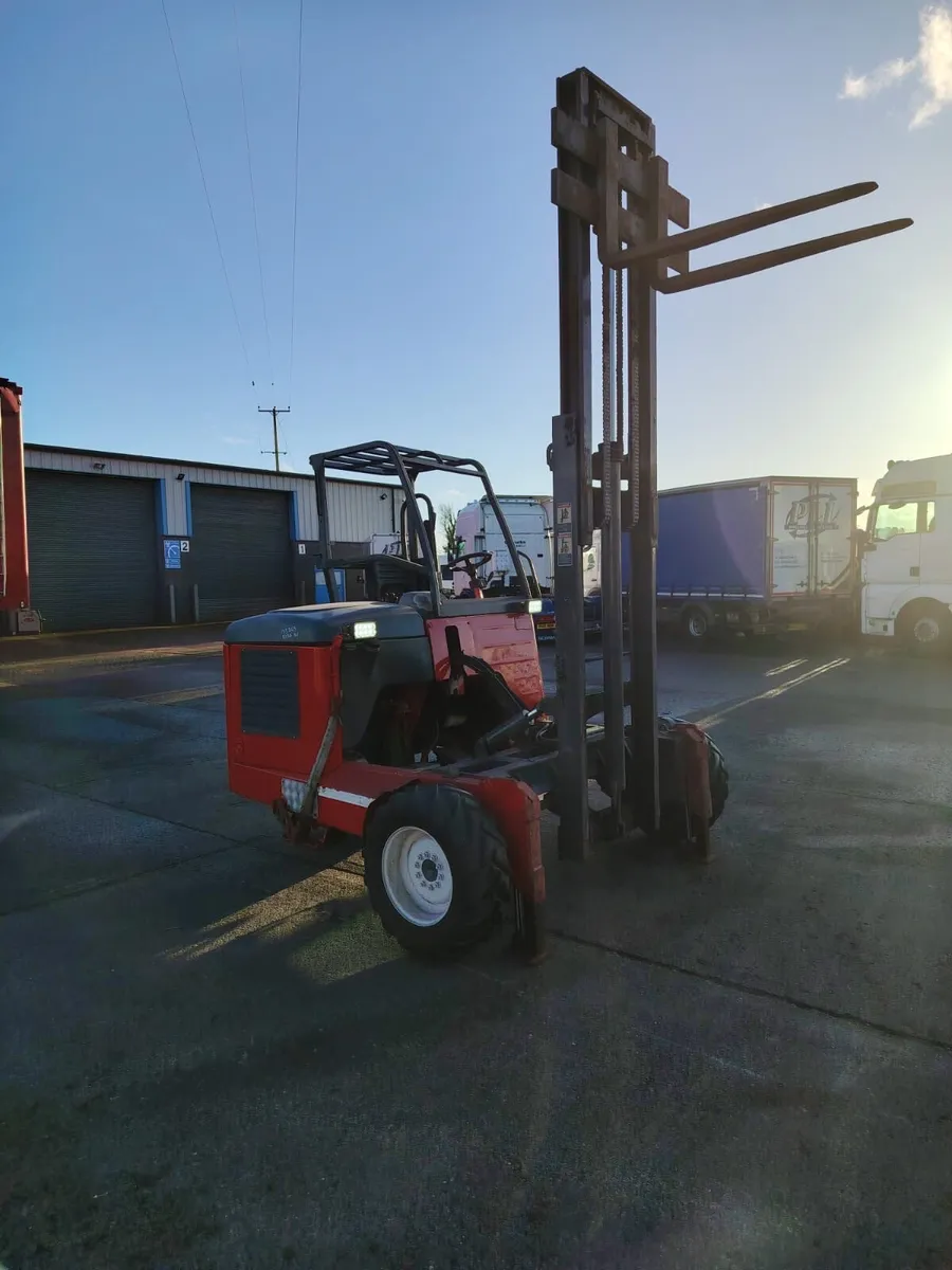 2012 Moffet Mounty M5 -20  forklift - Image 3