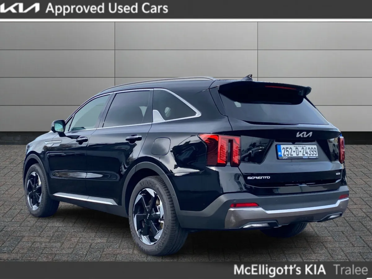 Kia Sorento PHEV PE SEM 5DR AUTO - Image 3