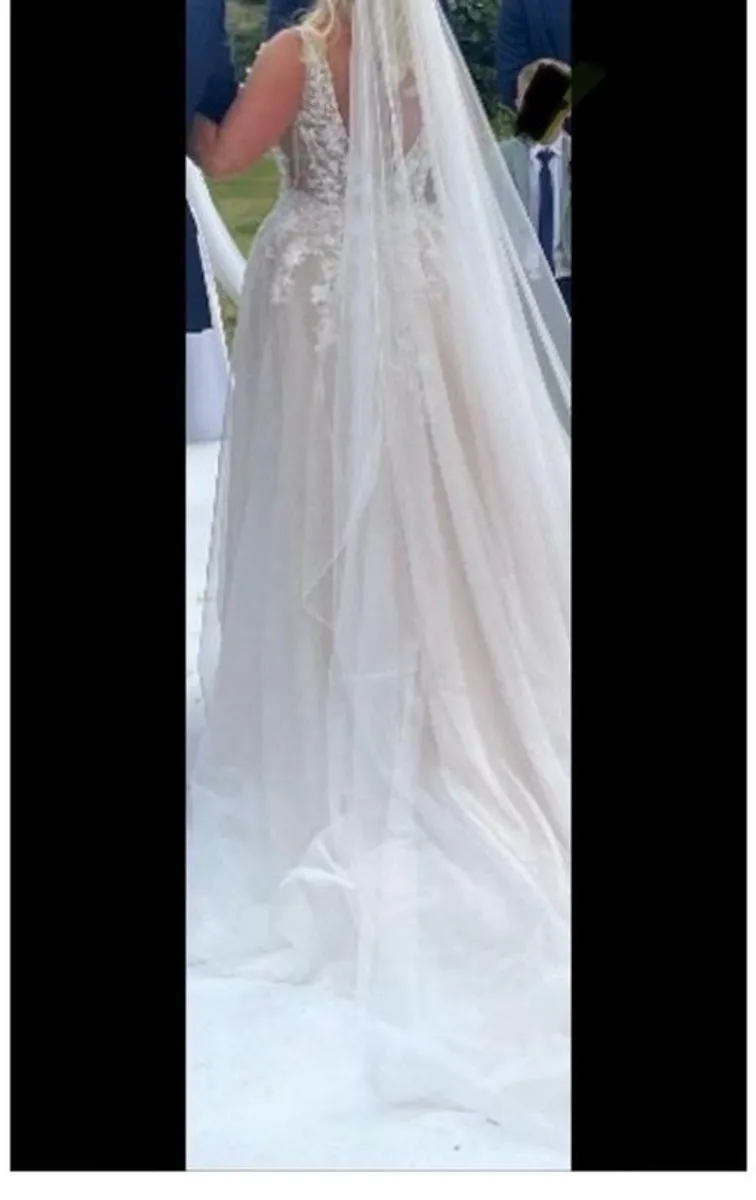 wedding dress - Image 2