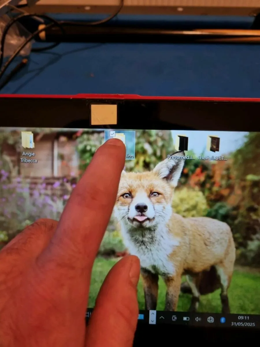 HP Rarely Used Touchscreen Laptop - Image 2