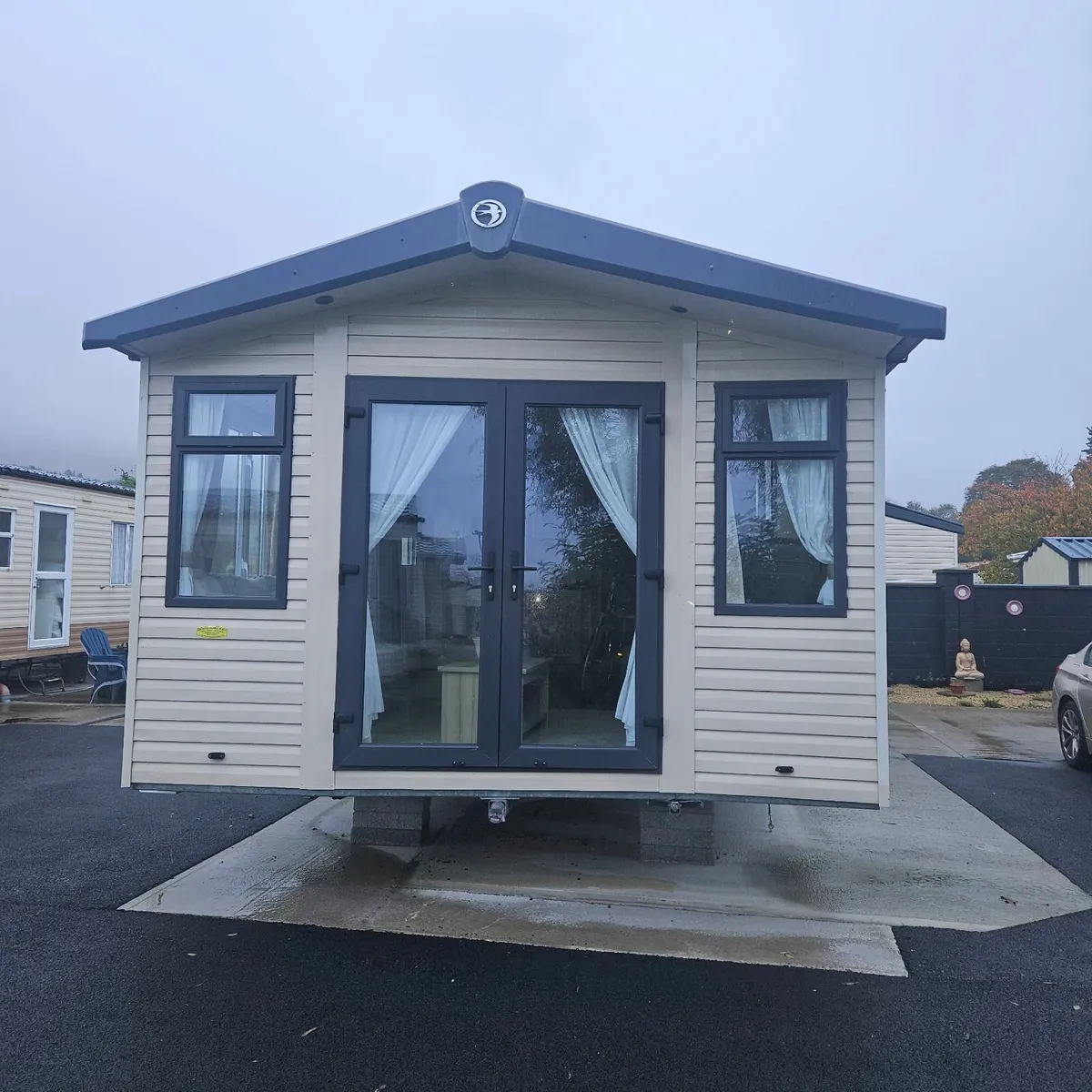 Mobile home - Image 1