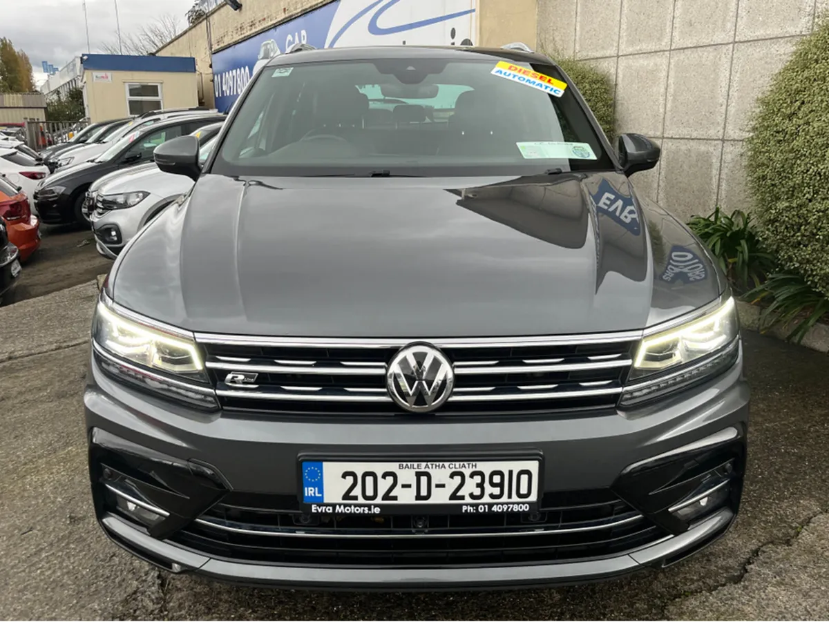 Volkswagen Tiguan R-LINE AUTOMATIC TECH 2.0 DIESEL - Image 2