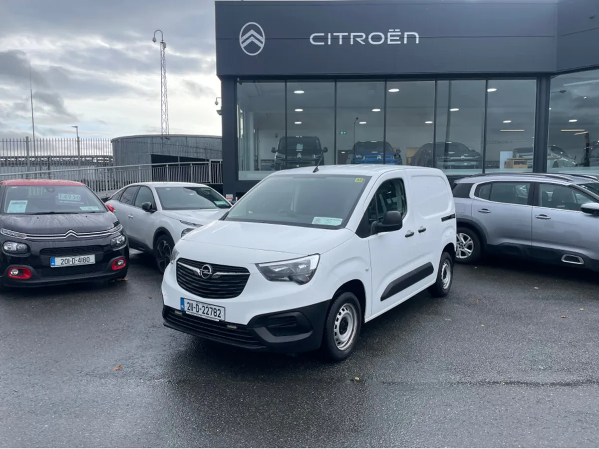 Opel Combo L1H1-1.5 75PS DIESEL 5 S SP 5DR // DIES - Image 2