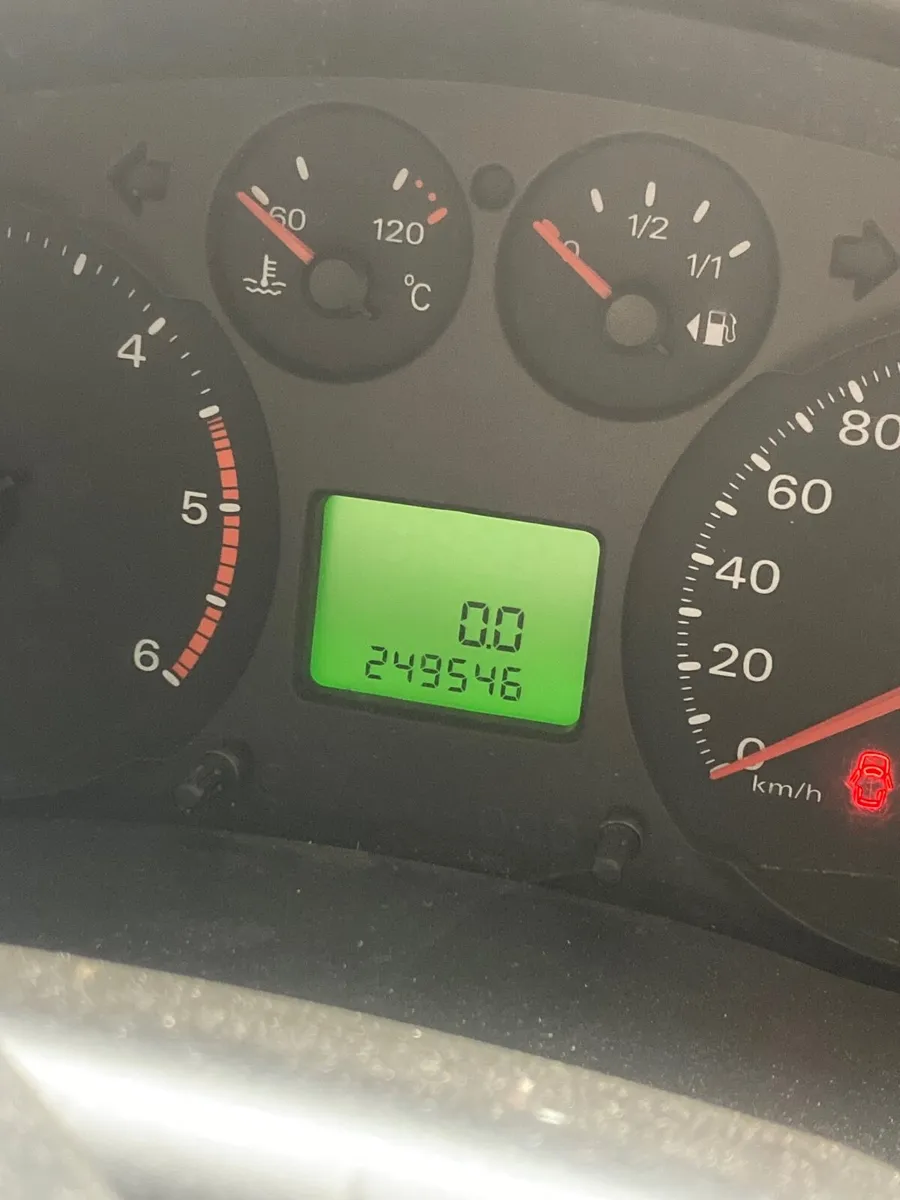 Ford Transit 2009 - Image 2