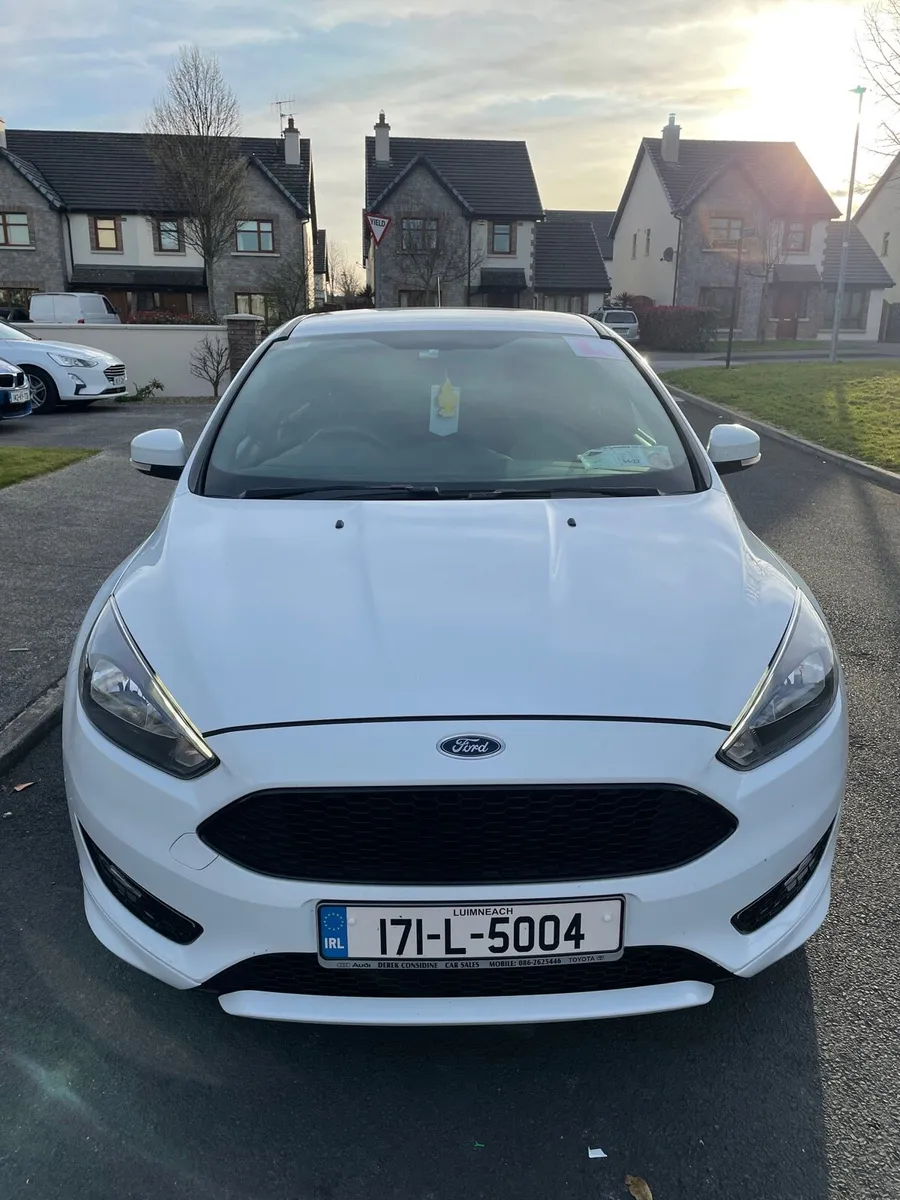 Ford Focus ST 2017 - Image 2