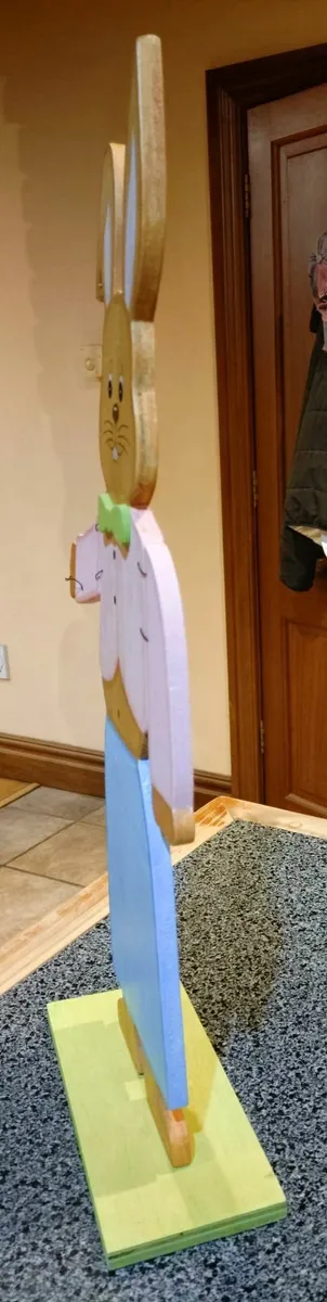 TALL, THIN, TIMBER RABBIT (NICE CONDITION). - Image 4