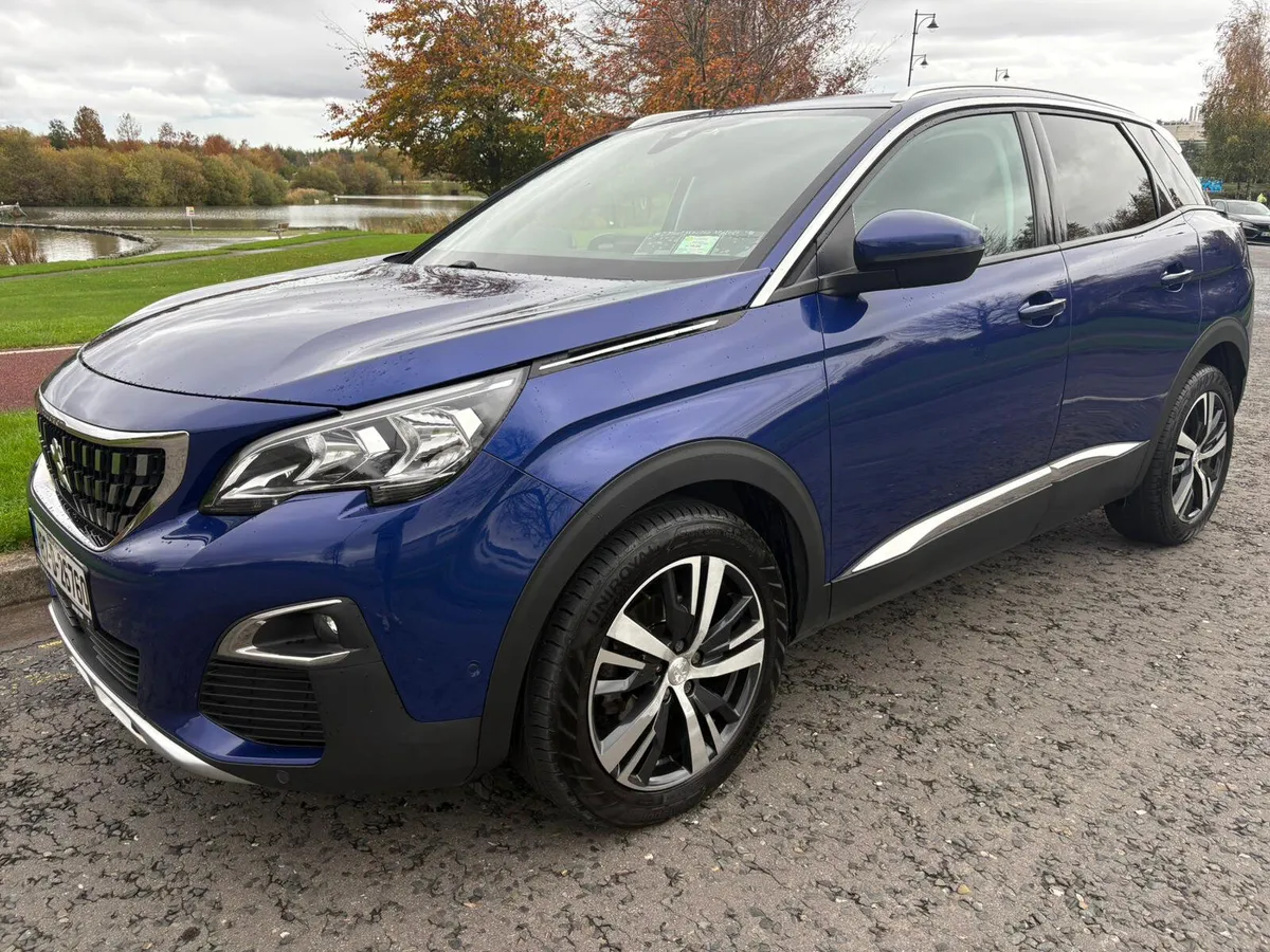 1.5 TDI AUTOMATIC ALLURE MODEL - Image 3