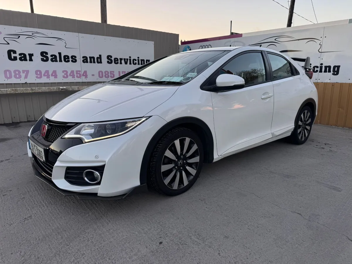 151 Honda Civic 1.8i Vtec AUTO Warranty - Image 1