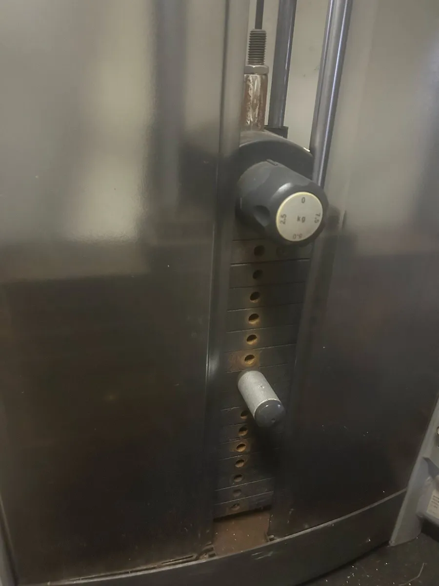 Life fitness chest press - Image 2