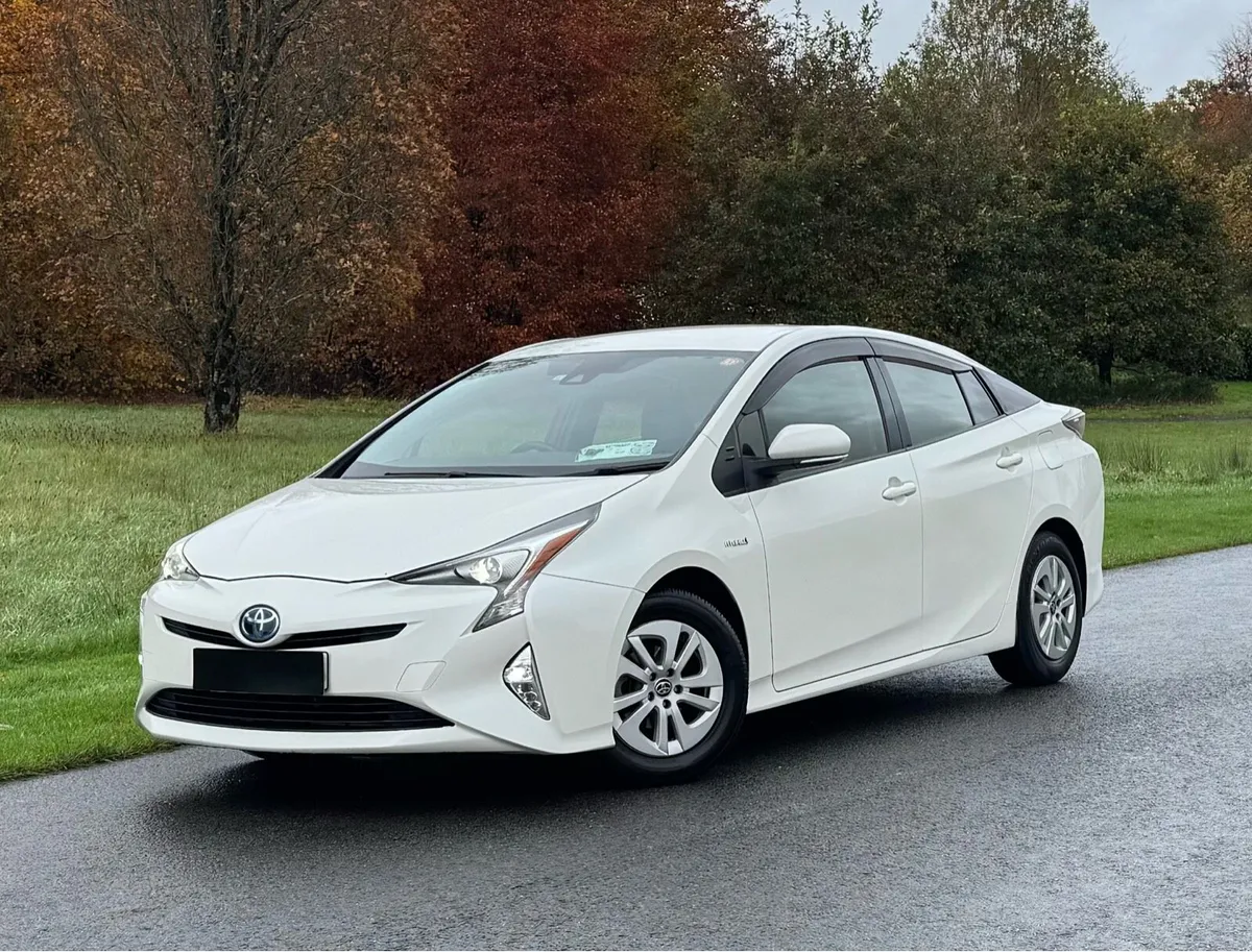 ✅€12995✅ 172 Toyota Prius Hybrid Automatic - Image 3