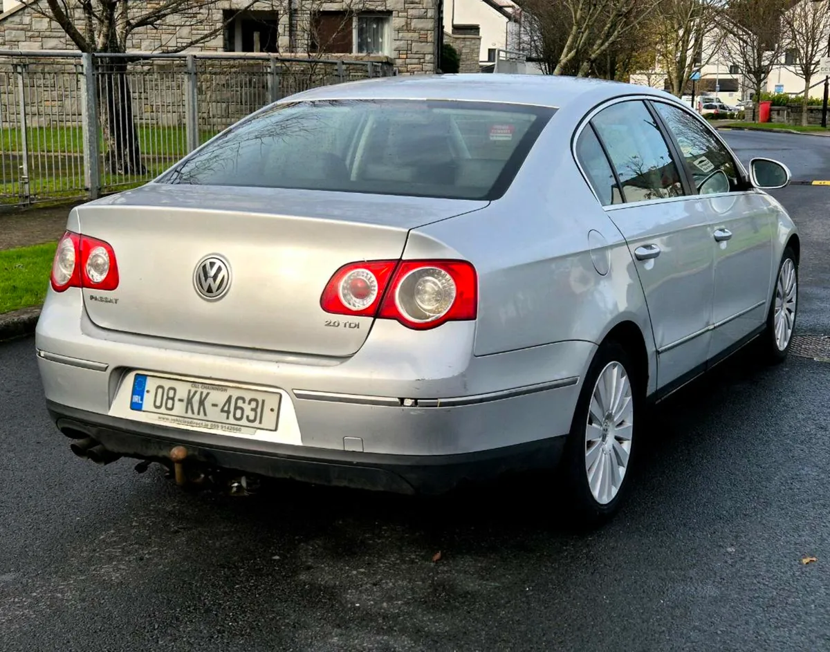 2008 Volkswagen Passat 2.0TDI - Image 3