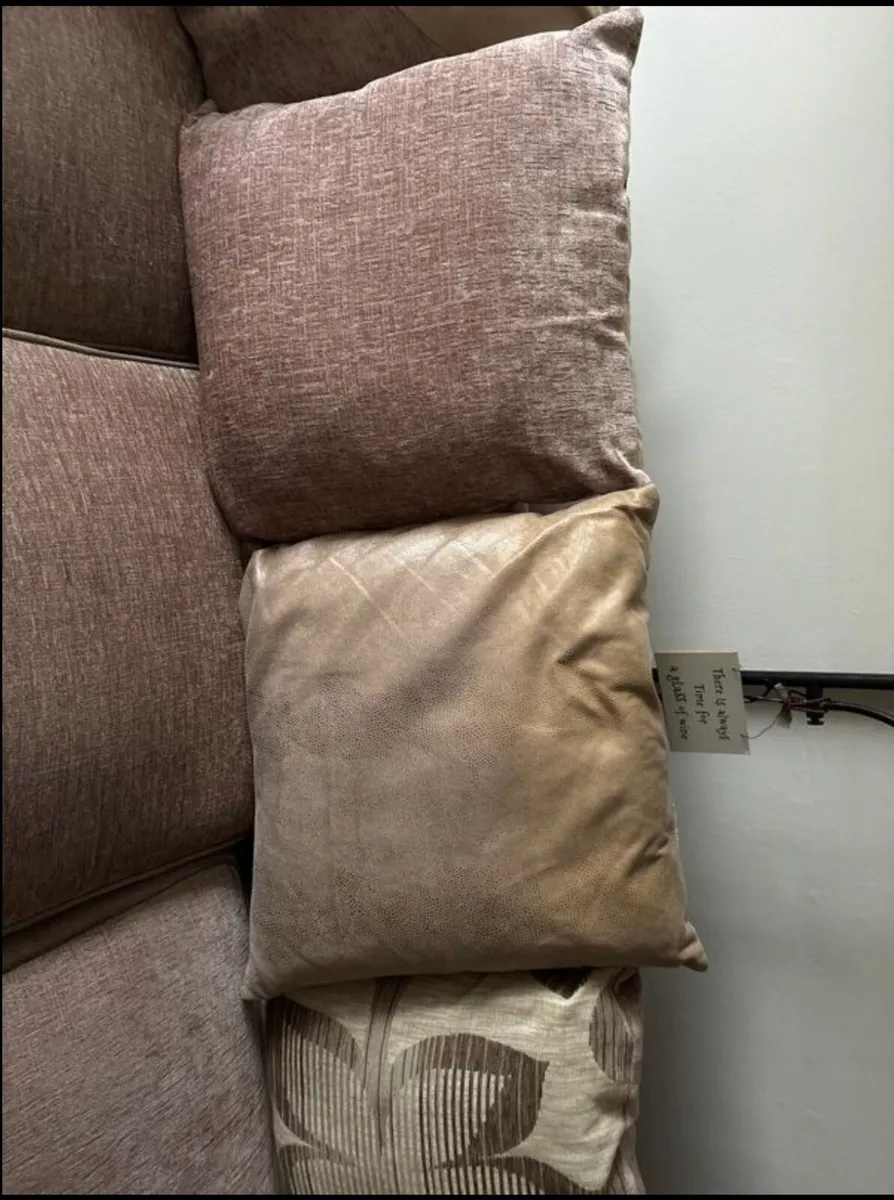 L shaped sofa - Image 4