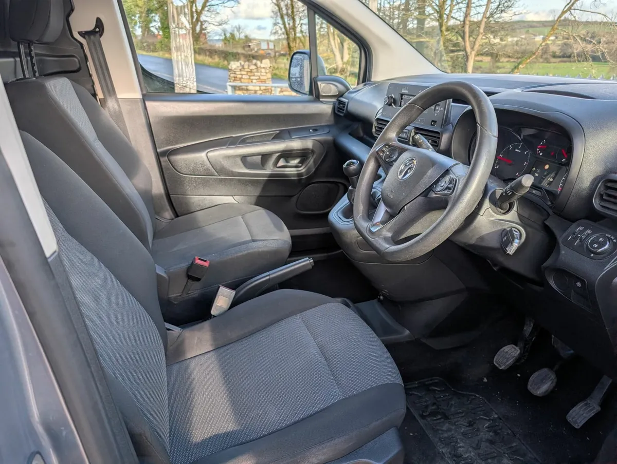 Vauxhall Combo 2020 - Image 4