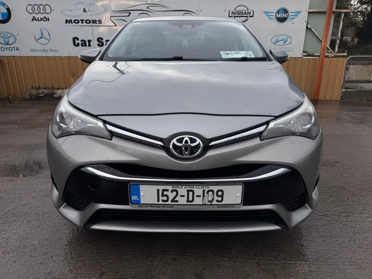 152 Toyota Avensis 1.6D SOL Warranty - Image 2