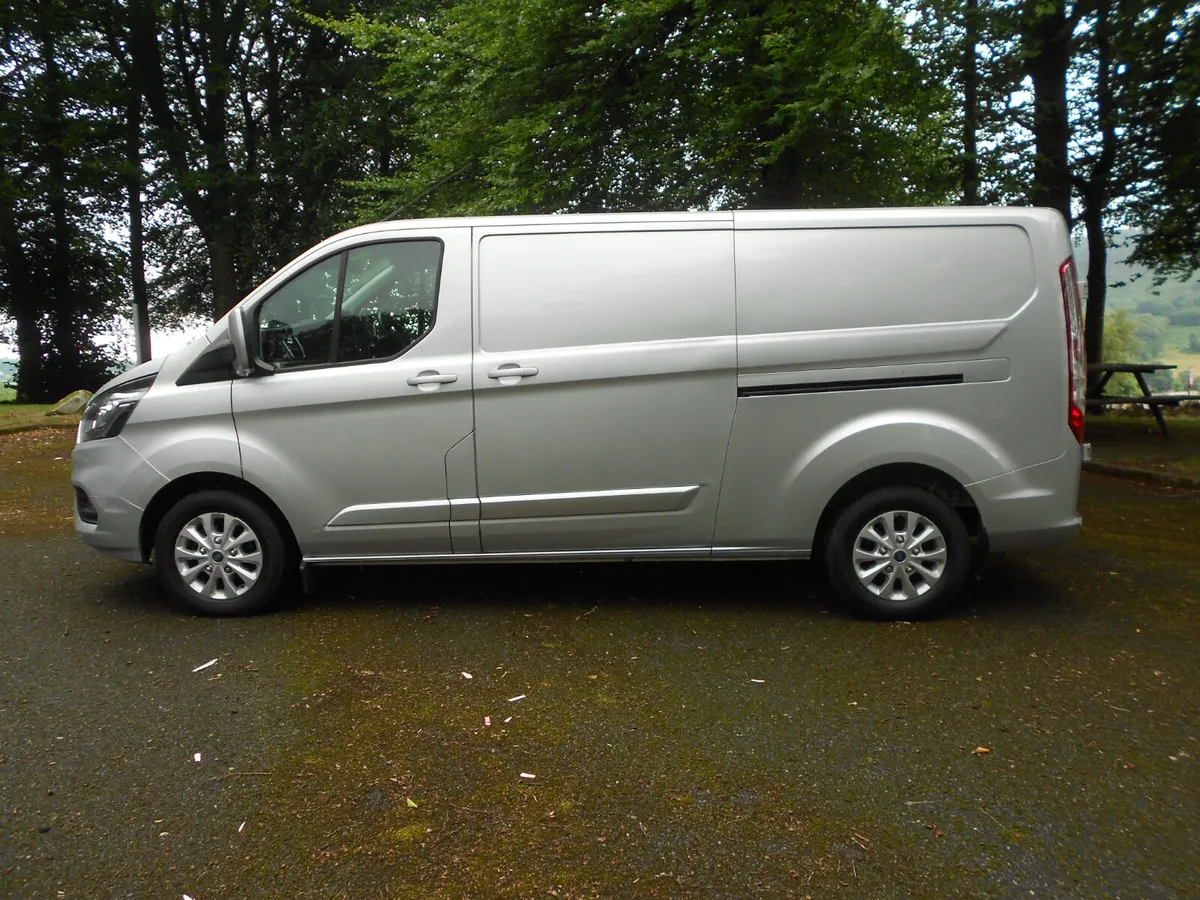 Ford Transit Custom 2022 - Image 3