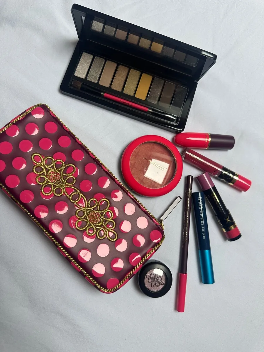 Mac Make up Christmas Gift Set