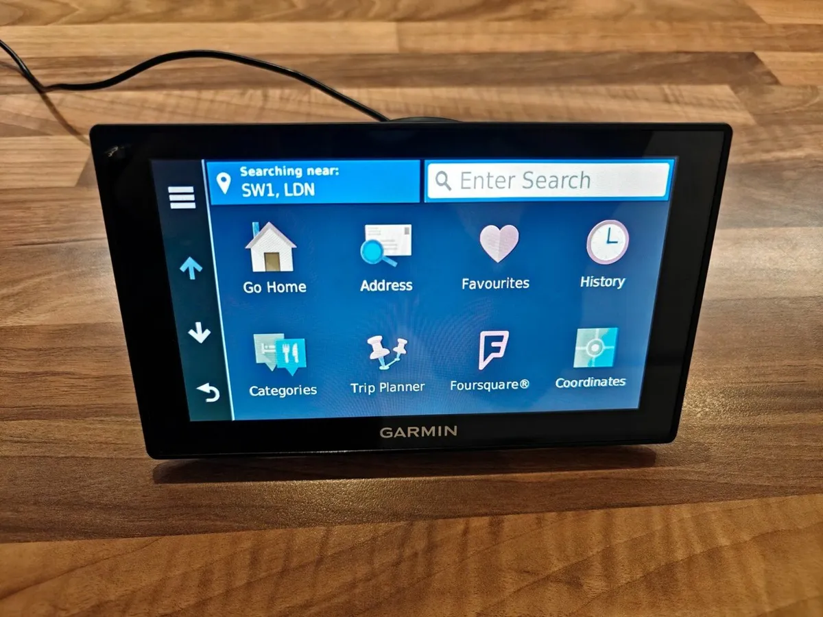 Garmin DriveSmart 70 sat nav - Europe 2025 map - Image 3