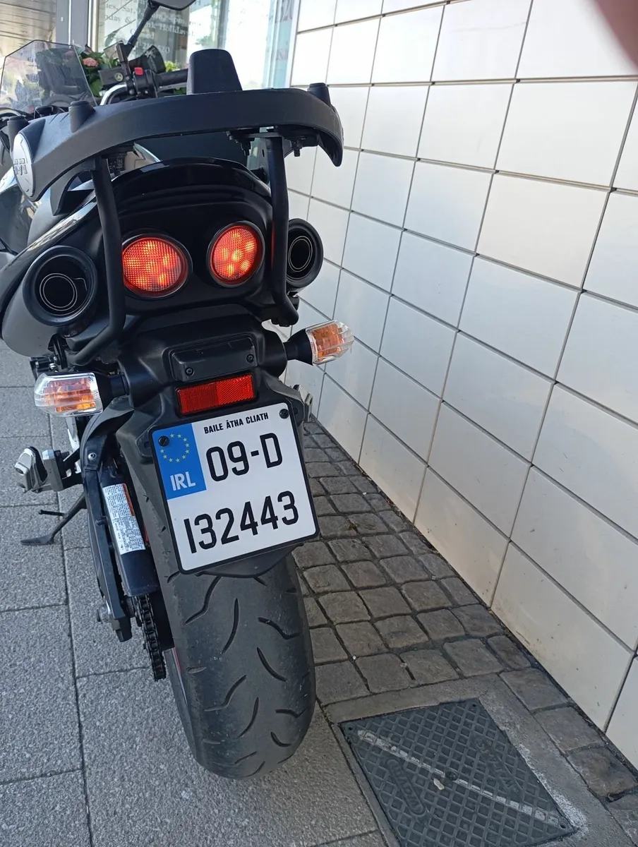 Suzuki GSR 600 ~ TAX ~ 09 / 26 - Image 2