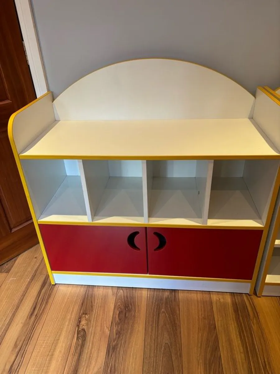 playroom furniture - Image 1