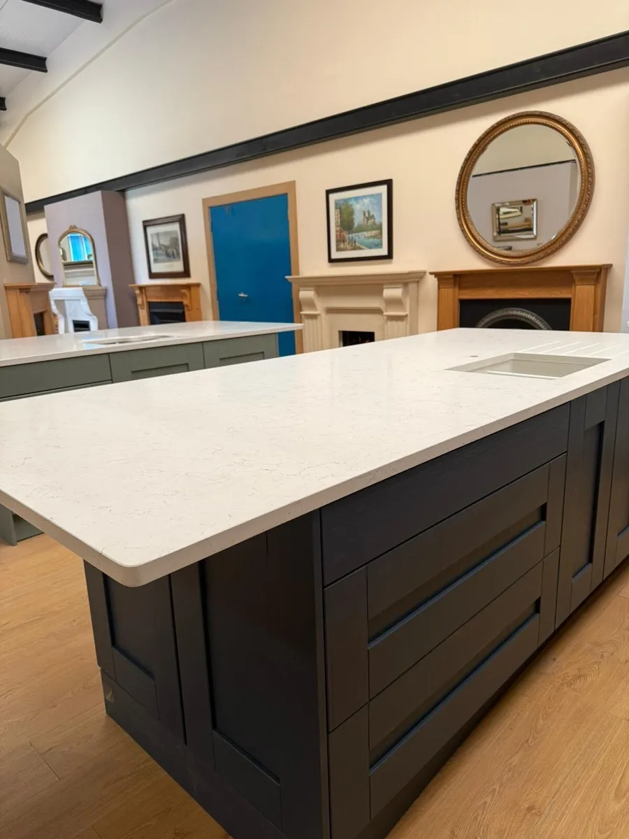 Kitchen Island Navy New - Image 1