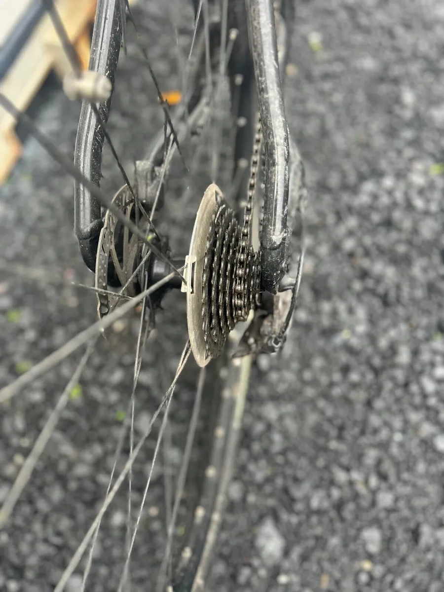 Electric bike - Image 2