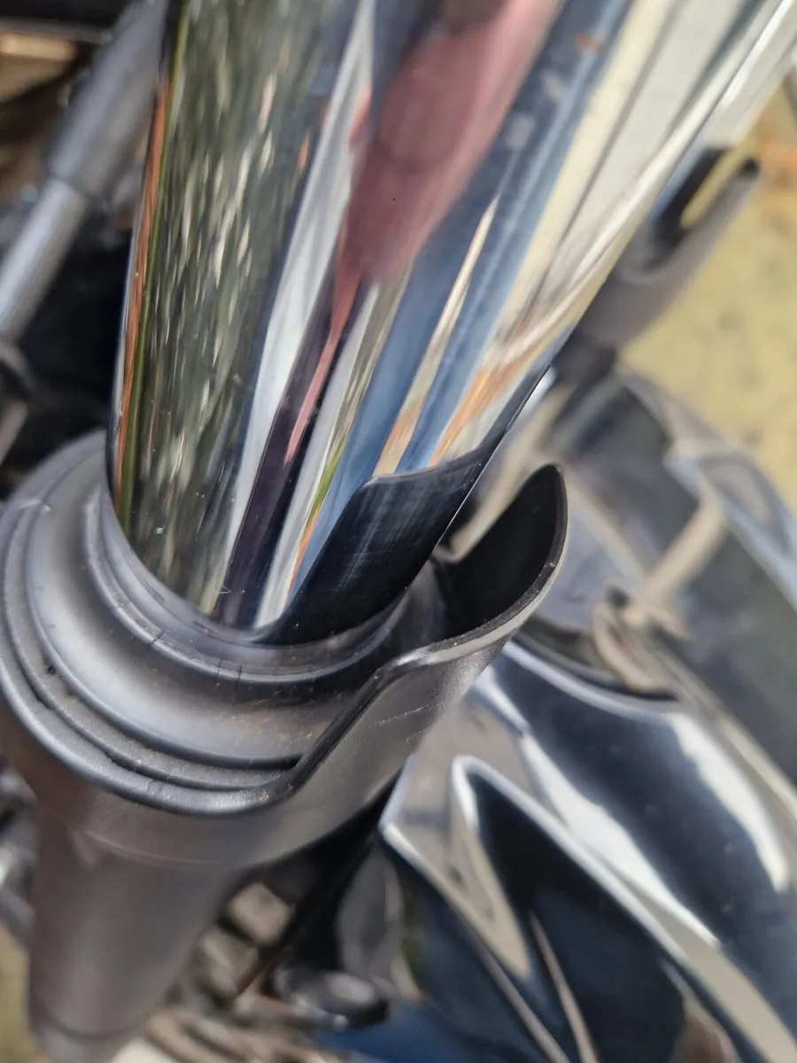 Suzuki GSR 600 ~ TAX ~ 09 / 26 - Image 4