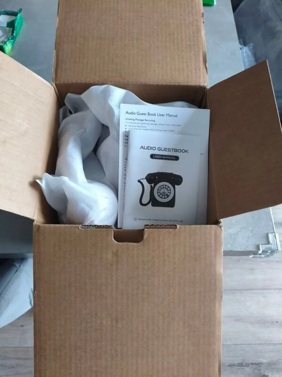 Retro Recording Telephone. Perfect for Weddings! - Image 4