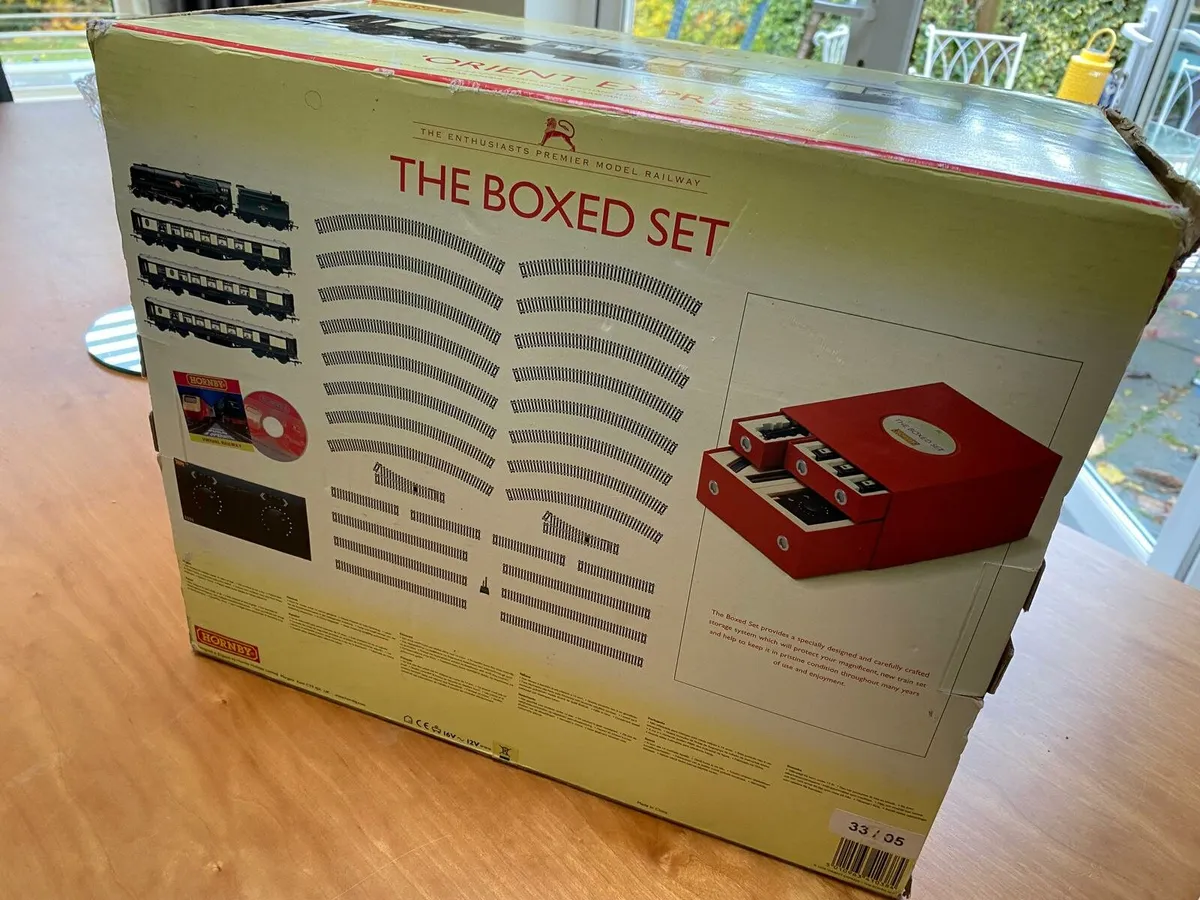 HORNBY ORIENT EXPRESS THE BOXED SET COMPLETE MINT - Image 3