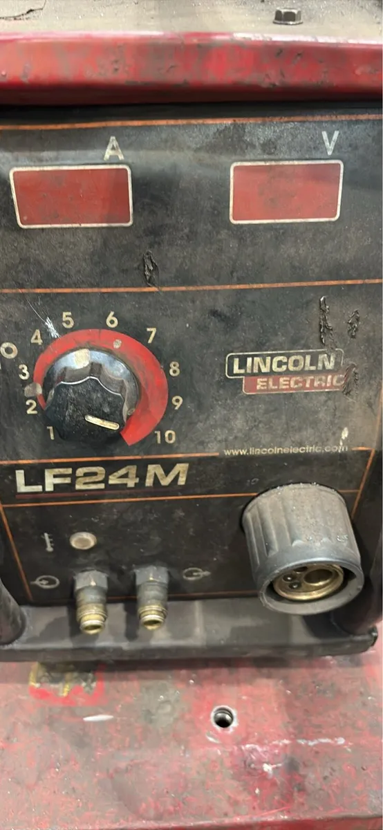 3 phase welder Lincon powertec 505s - Image 2