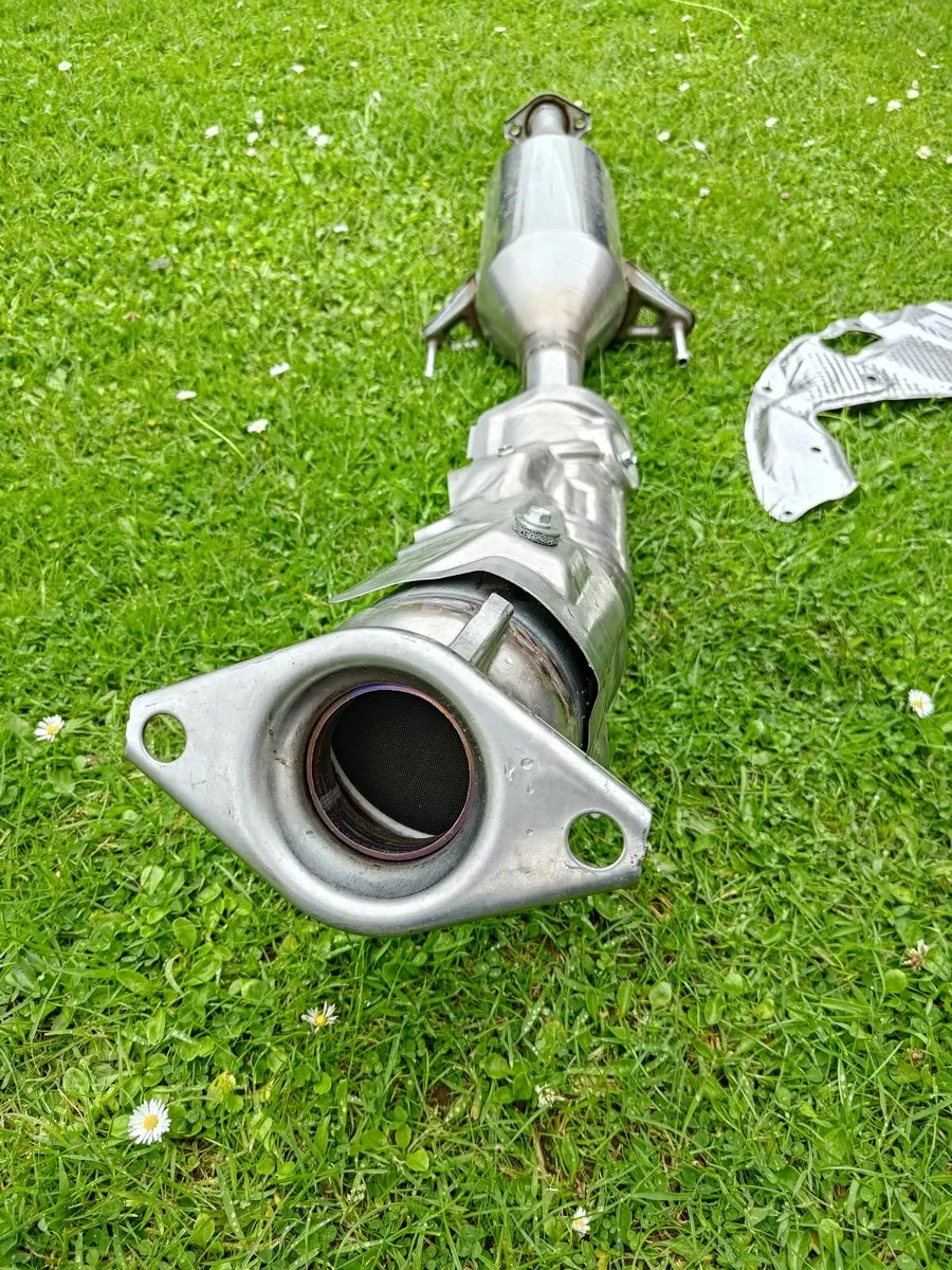 catalytic converter - Image 3