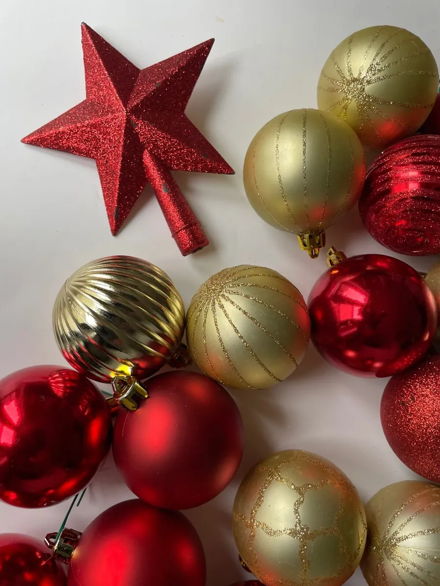 Christmas Decorations / Christmas Baubles - Image 1
