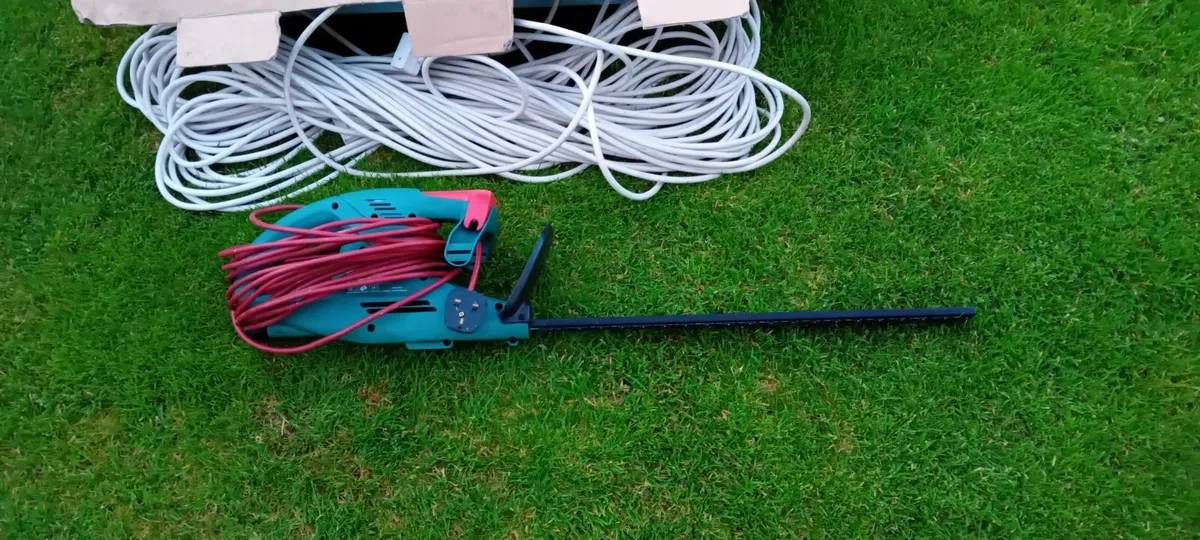 Bosch Hedgetrimmer - Image 1