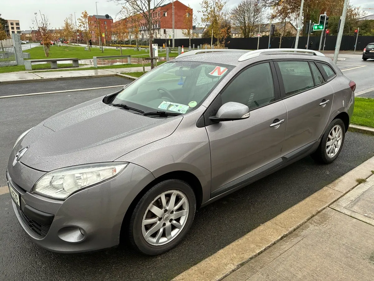 Renault Megane Dci Estate - Image 2