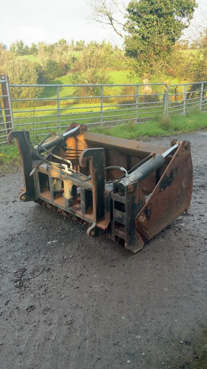 Jcb Shear Grab - Image 1