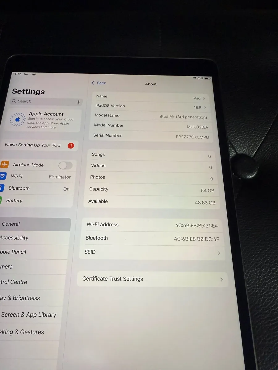 iPad Air 3rd Gen 64GB WIFI - Image 3