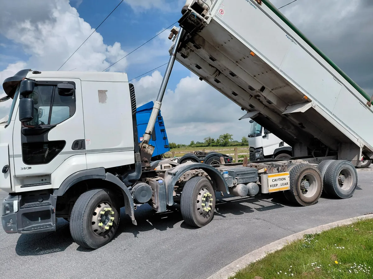 2014 Renault Premium lander - Image 3