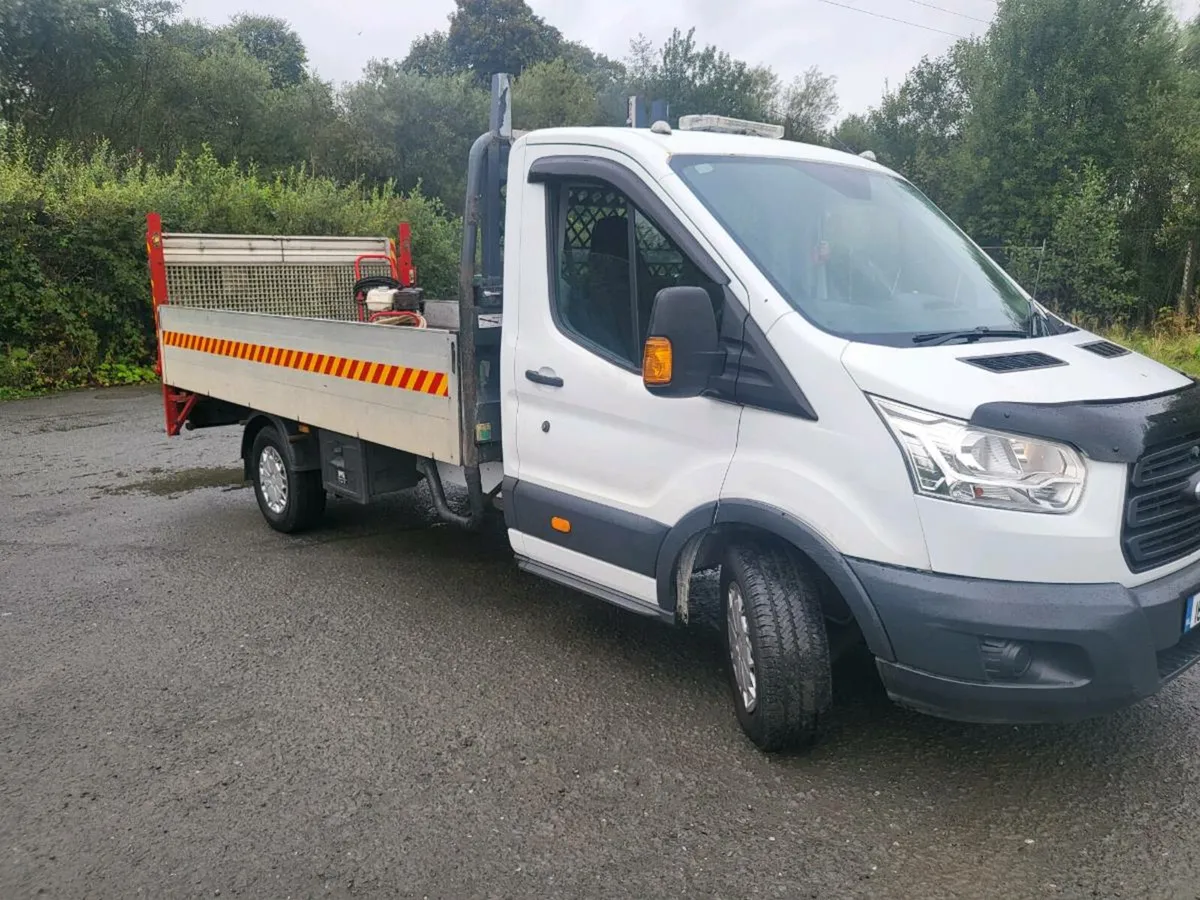 TRANSIT CUSTOM FLAT BED WITH 500kg TAIL LIFT - Image 3