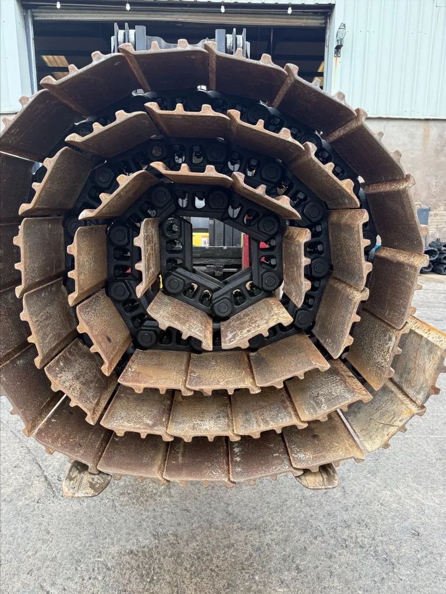 Tracks Fitted @ Undercarriage Ireland - Image 1