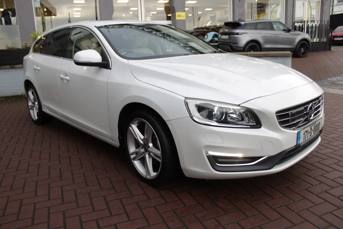 2.0D4 SE LUXURY DELUXE 5DR ESTATE AUTOMATIC - Image 2