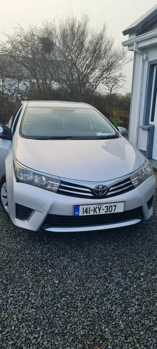 Toyota Corolla 2014 - Image 1