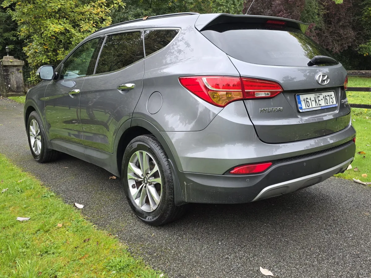 2016 Hyundai Santa Fe 2.2 Premium Auto - Image 4