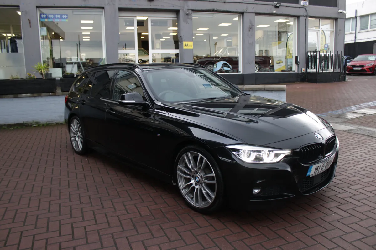 320D M-SPORT PLUS PACK 5DR ESTATE AUTOMATIC // STU - Image 1
