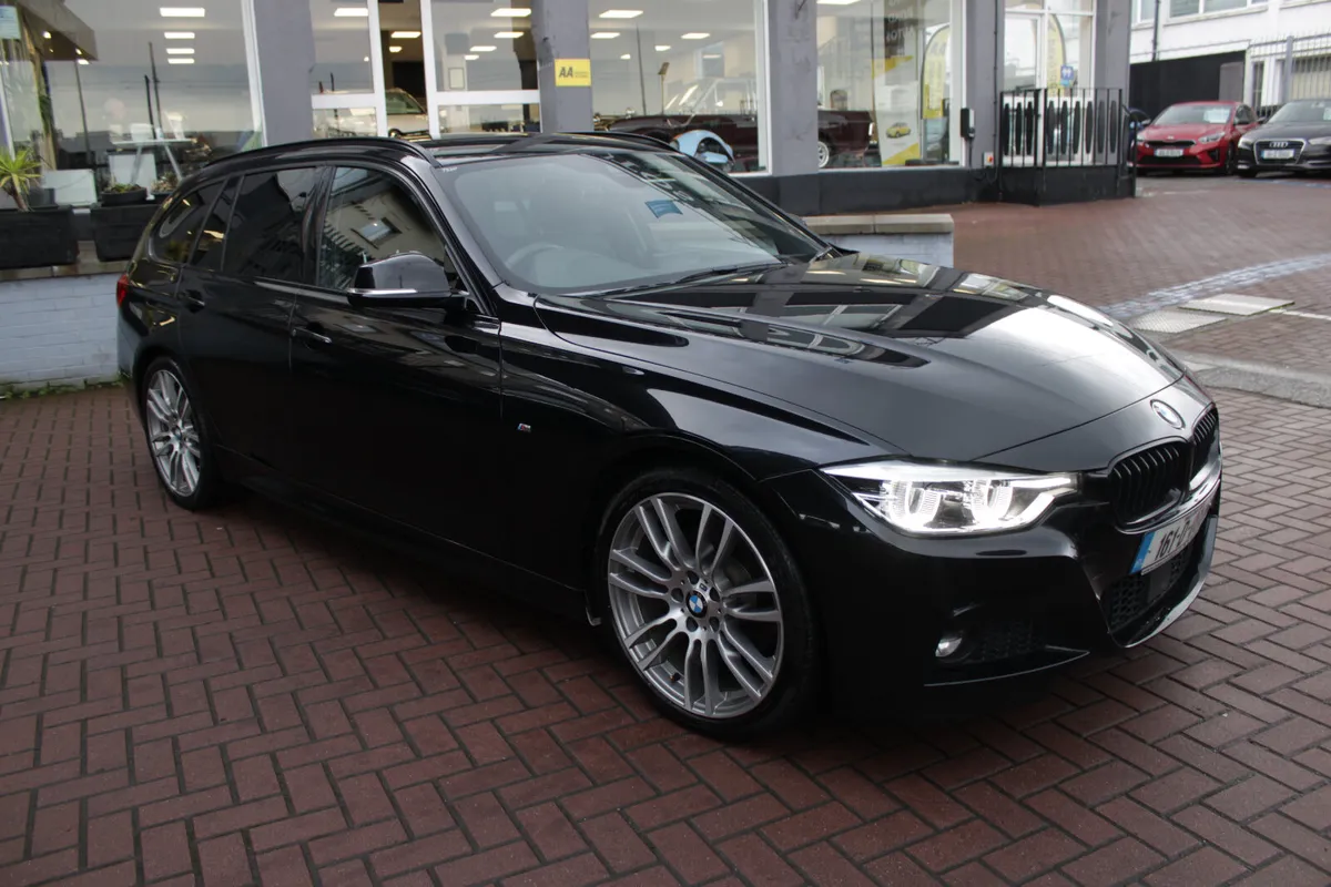 320D M-SPORT PLUS PACK 5DR ESTATE AUTOMATIC // STU - Image 2