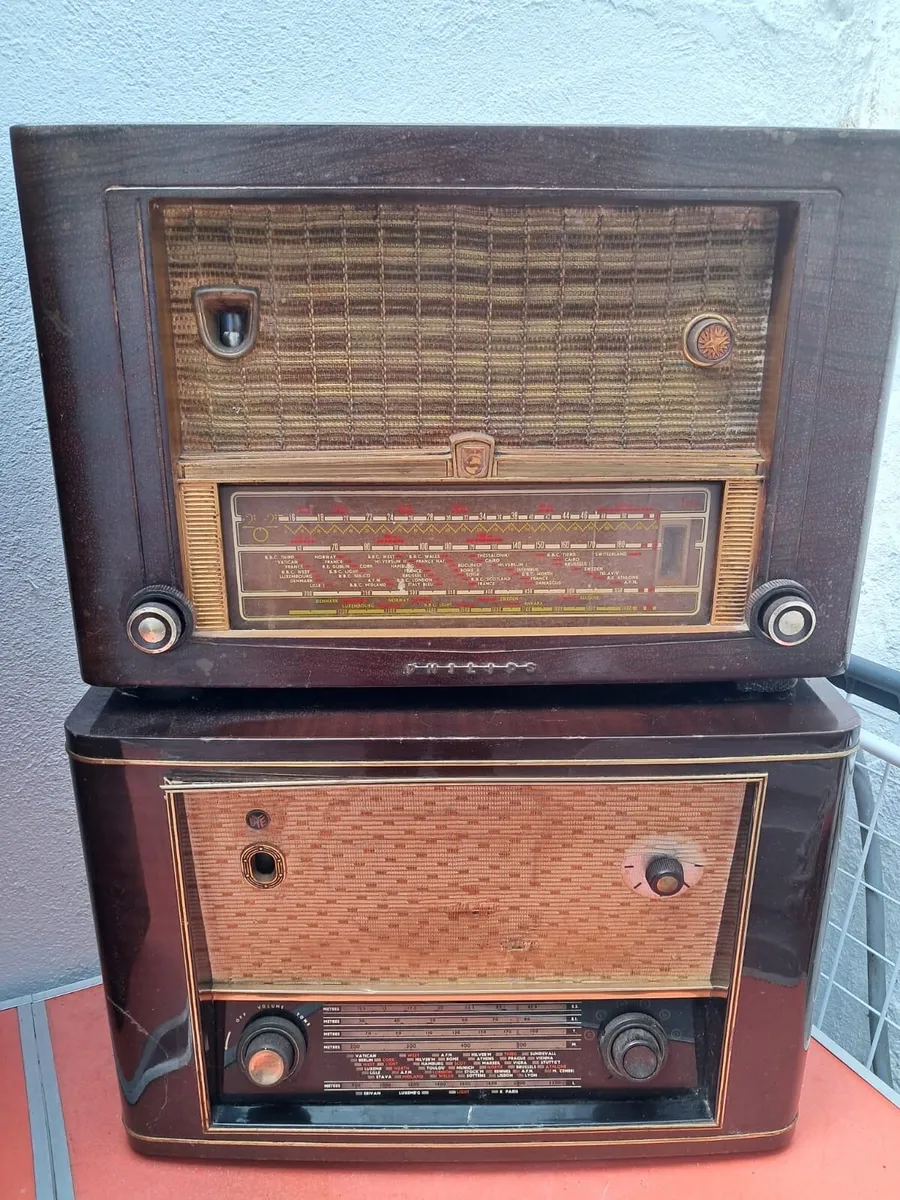 Vintage 1950’s Valve Radios - Image 1