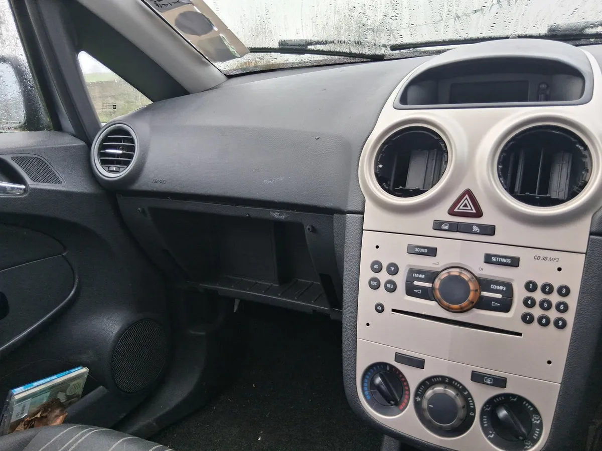 Opel Corsa 2008 - Image 4